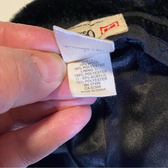 Triple 5 SOUL vintage trapper hat, wool blend, clean, no sign of wear, faux fur - Picture 9 of 11